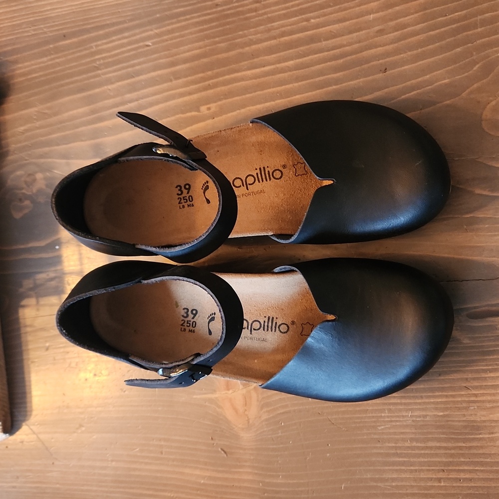 Women's mary jane size 39